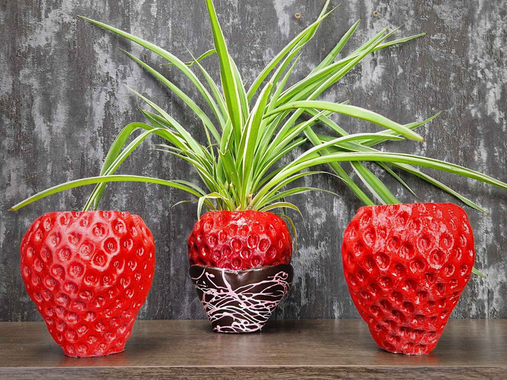 Strawberry & Chocolate Planter - handmade decorative plant pot | Ripleys Nest