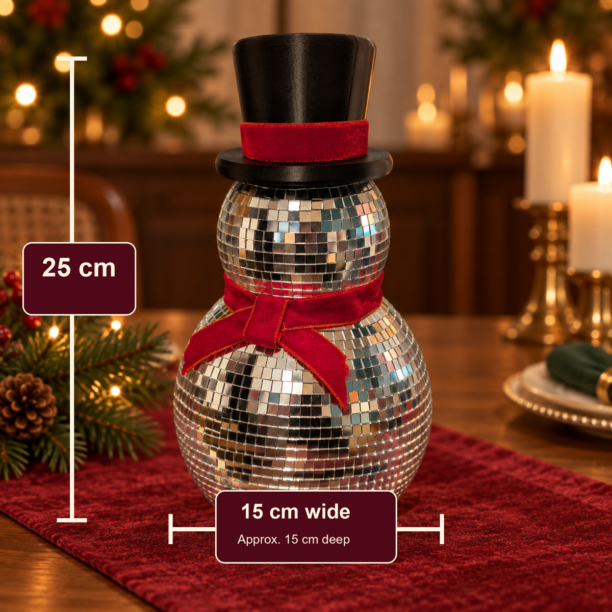 Snowman dimensions: approximately 25 cm high, 15 cm wide and 15 cm deep