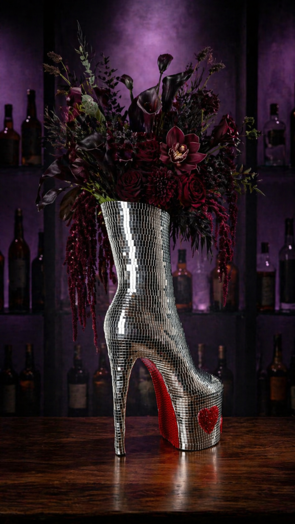 Heartbreaker XL mirror ball vase bottle bar lifestyle