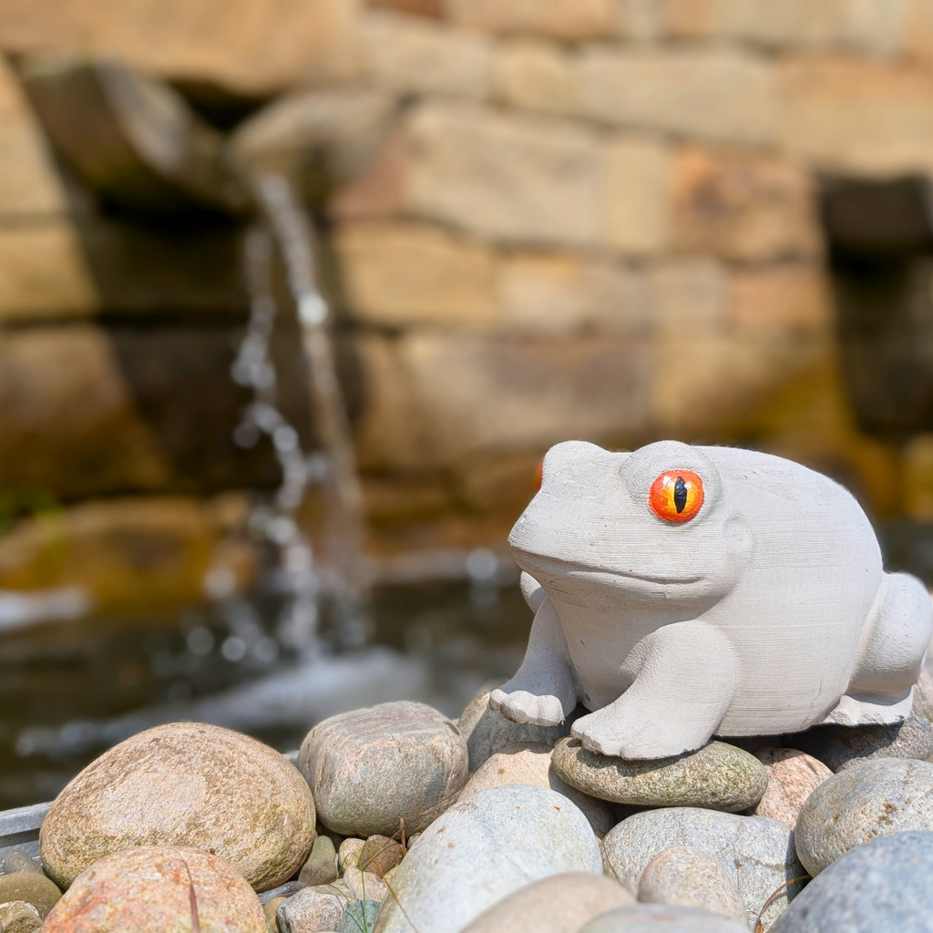 Frog Garden Ornament | Concrete Animal Statue