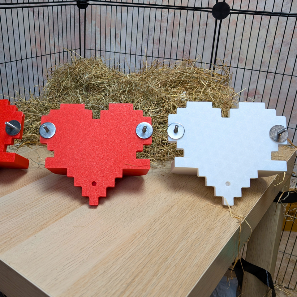 Pixel Heart Rat Cage Shelves attachment mechanism close-up