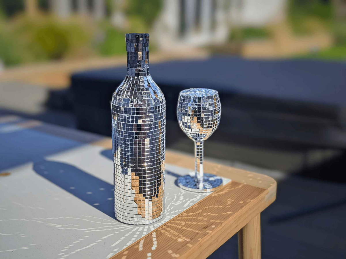 Disco Ball Cocktail Glassware Set — close-up — mirror tile craftsmanship