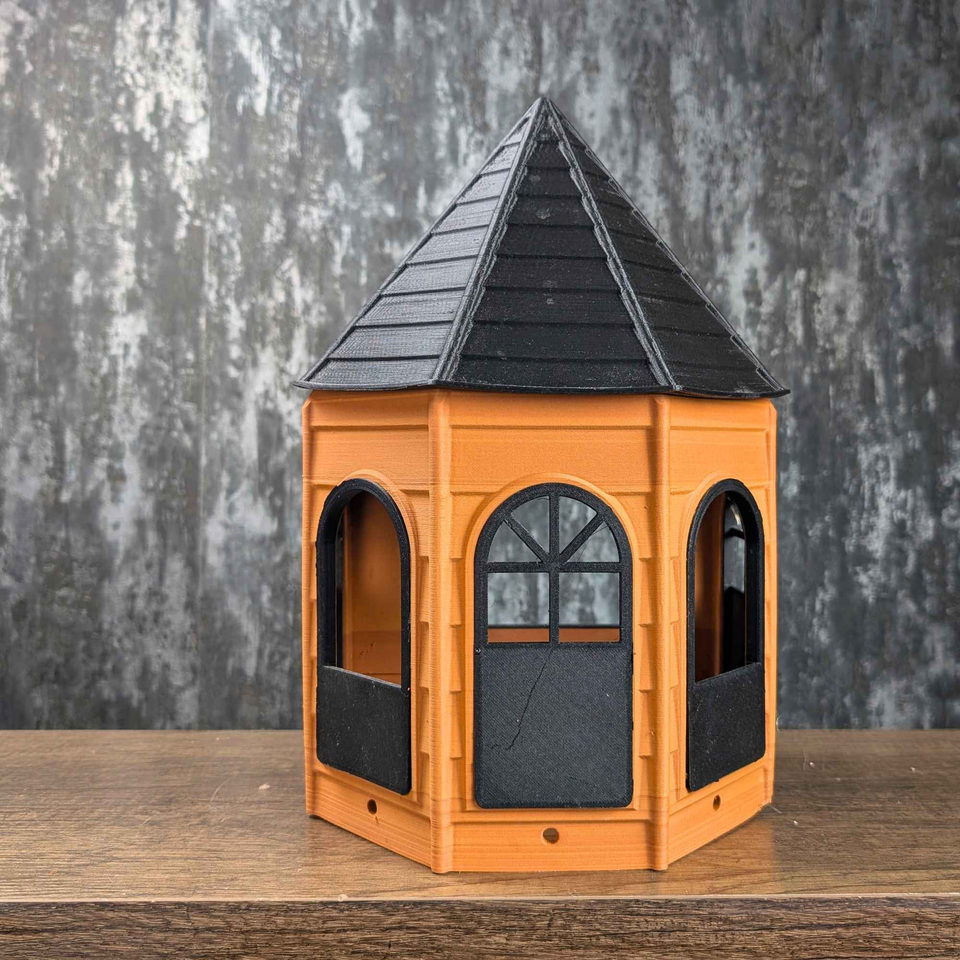Luxury Rat Mansion Hideaway product packaging and presentation