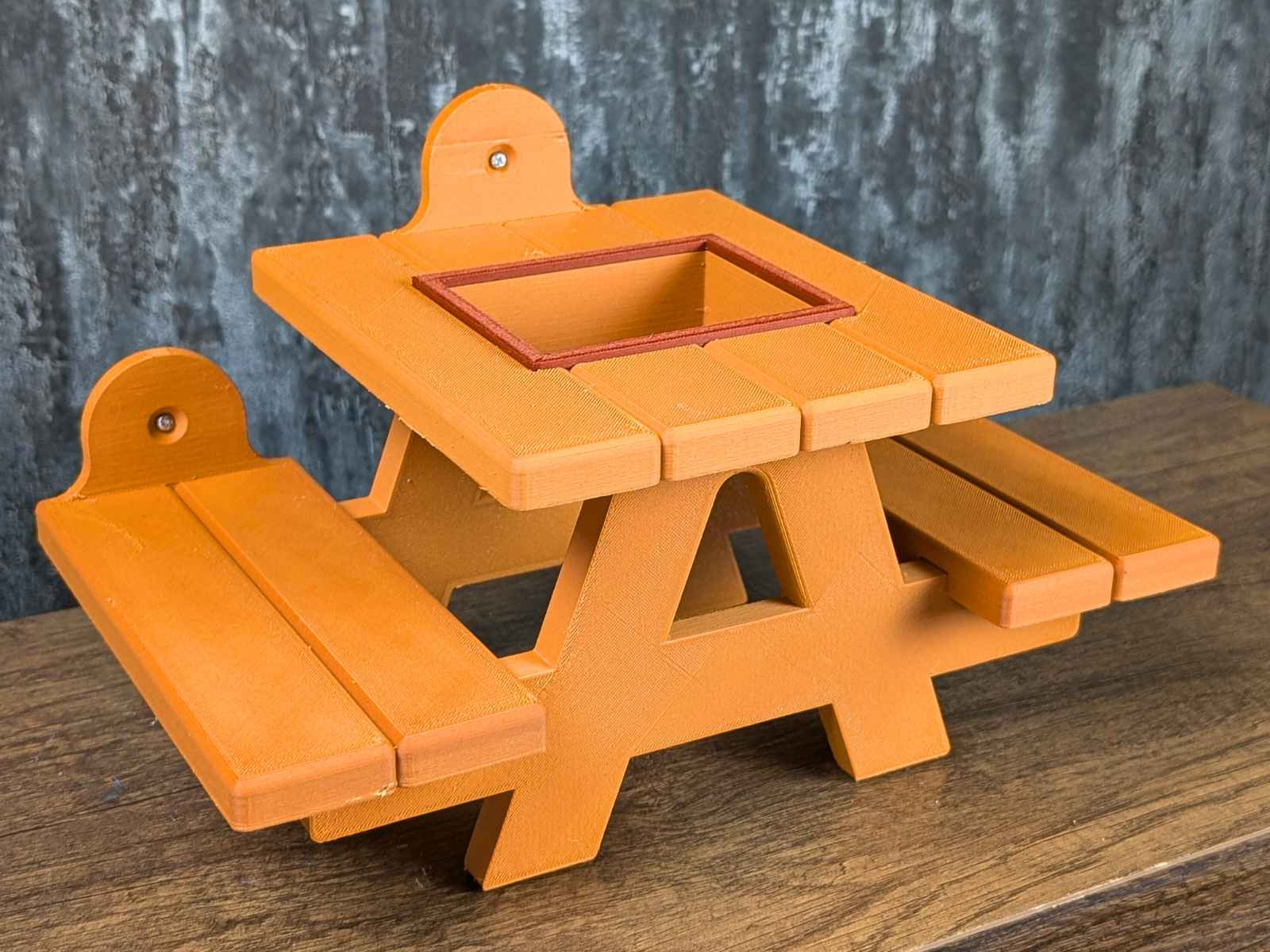 Rat Picnic Bench Food Bowl