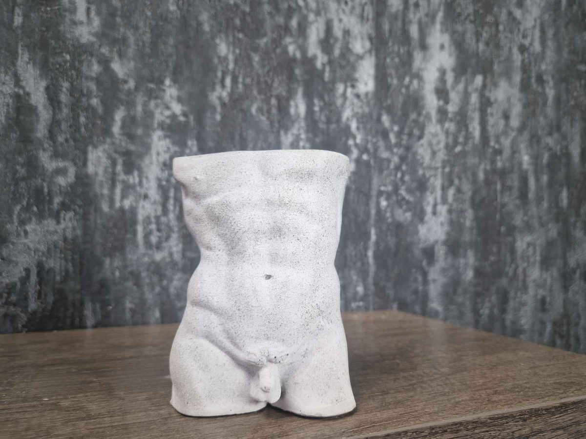 Greek God Male Planter drainage and base detail