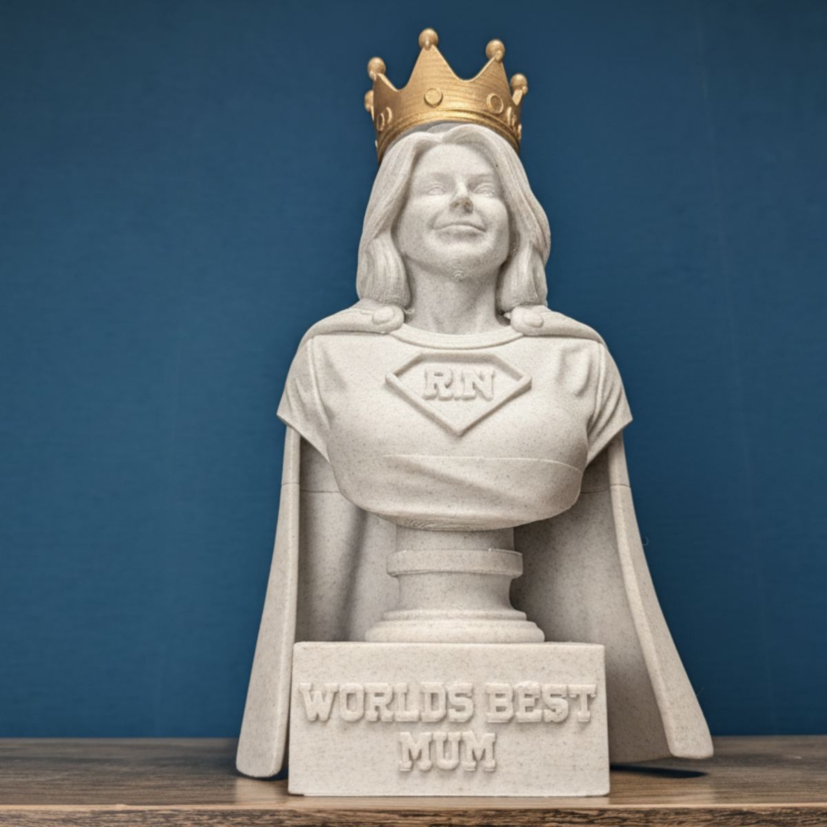 Custom Mum Statue in-use demonstration