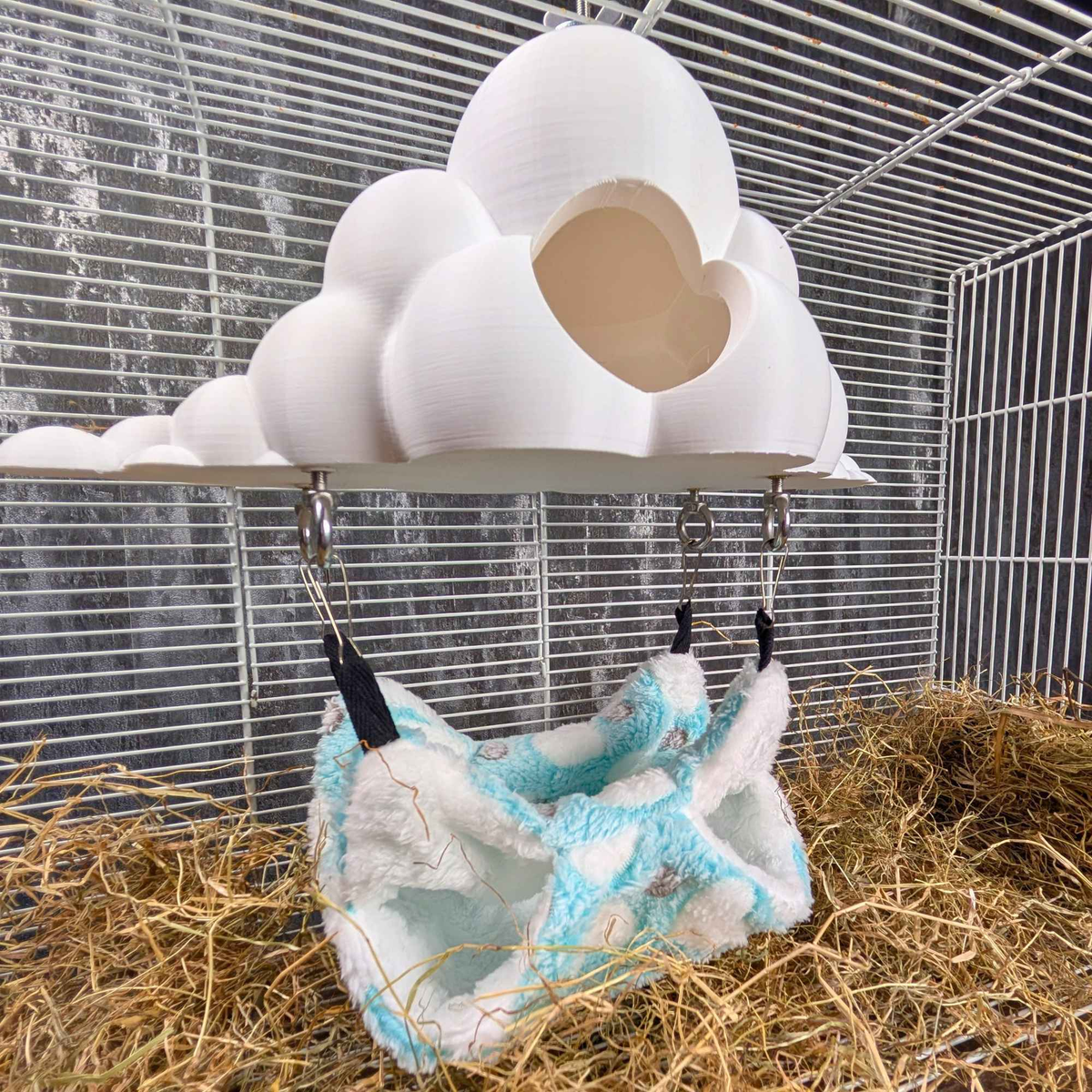 Cloud Hideaway Pet Hammock detail of variant or colour option