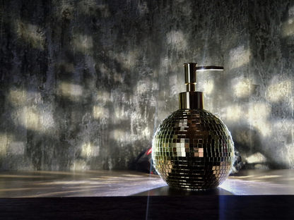 Stunning Disco Ball Soap Dispenser - Mirror Ball Ornament Soap Pump - Hand Soap Gift - Dish Soap Retro Vibe For Mom