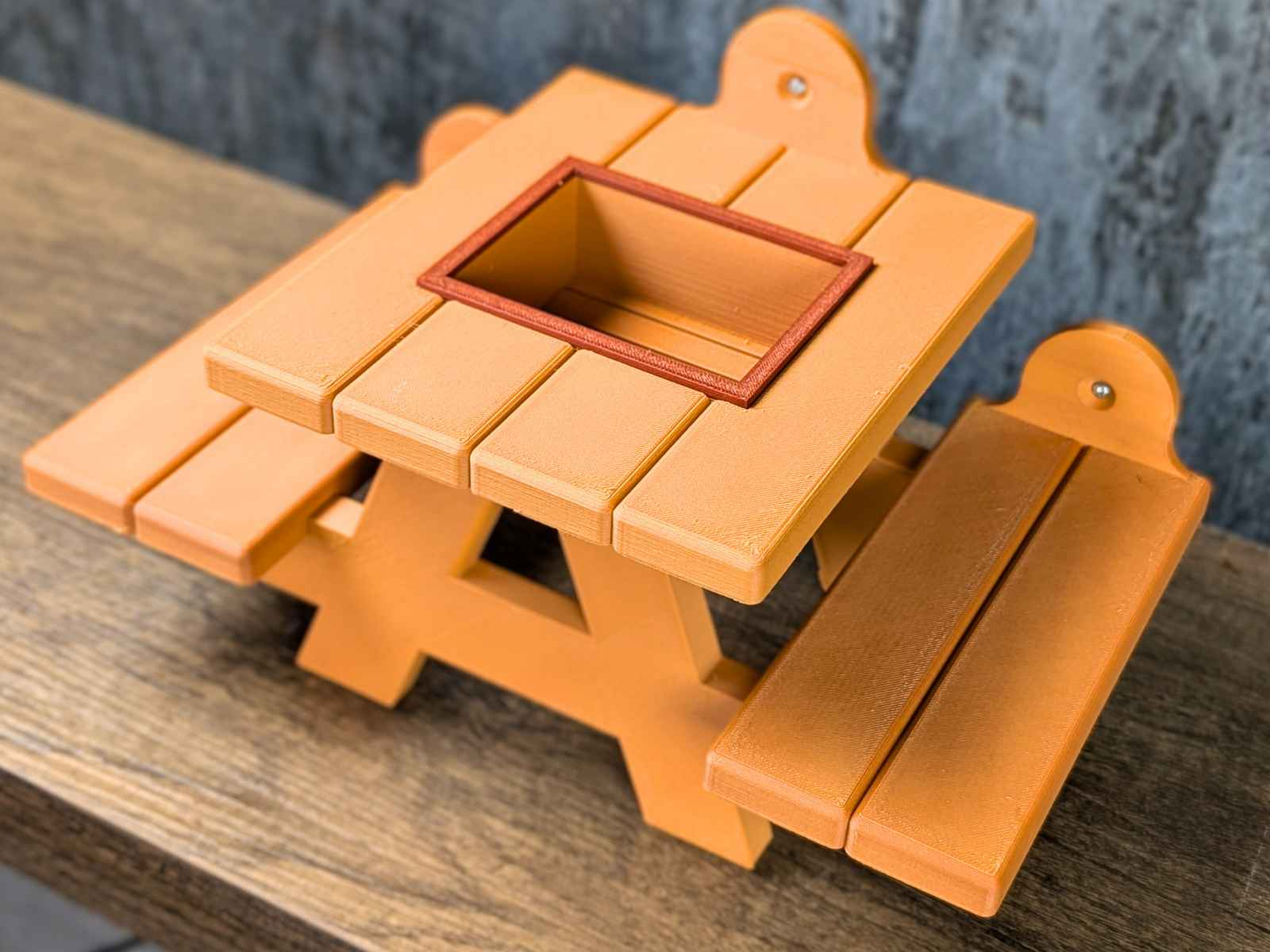 Rat Picnic Bench Food Bowl