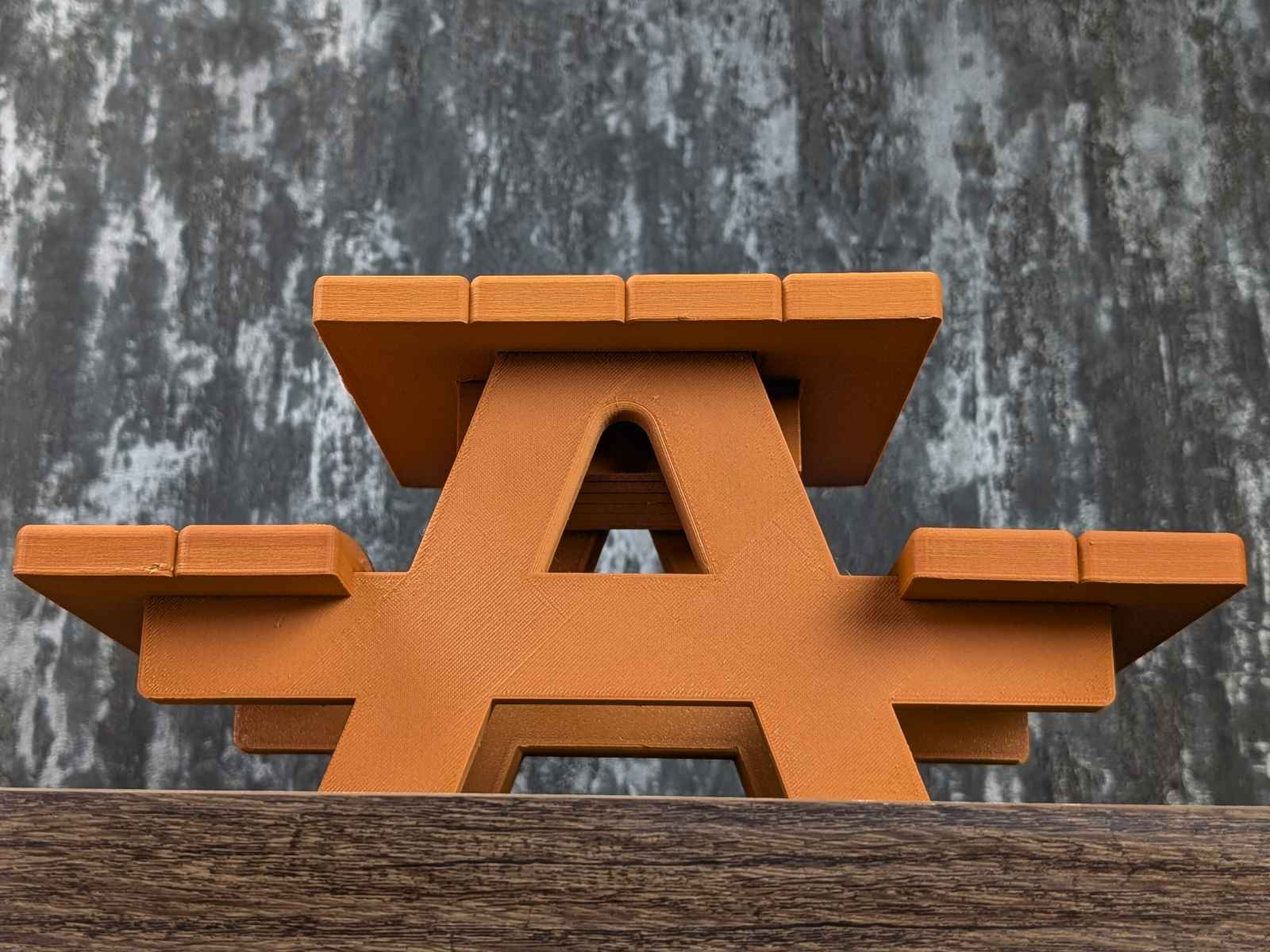 Rat Picnic Bench Food Bowl