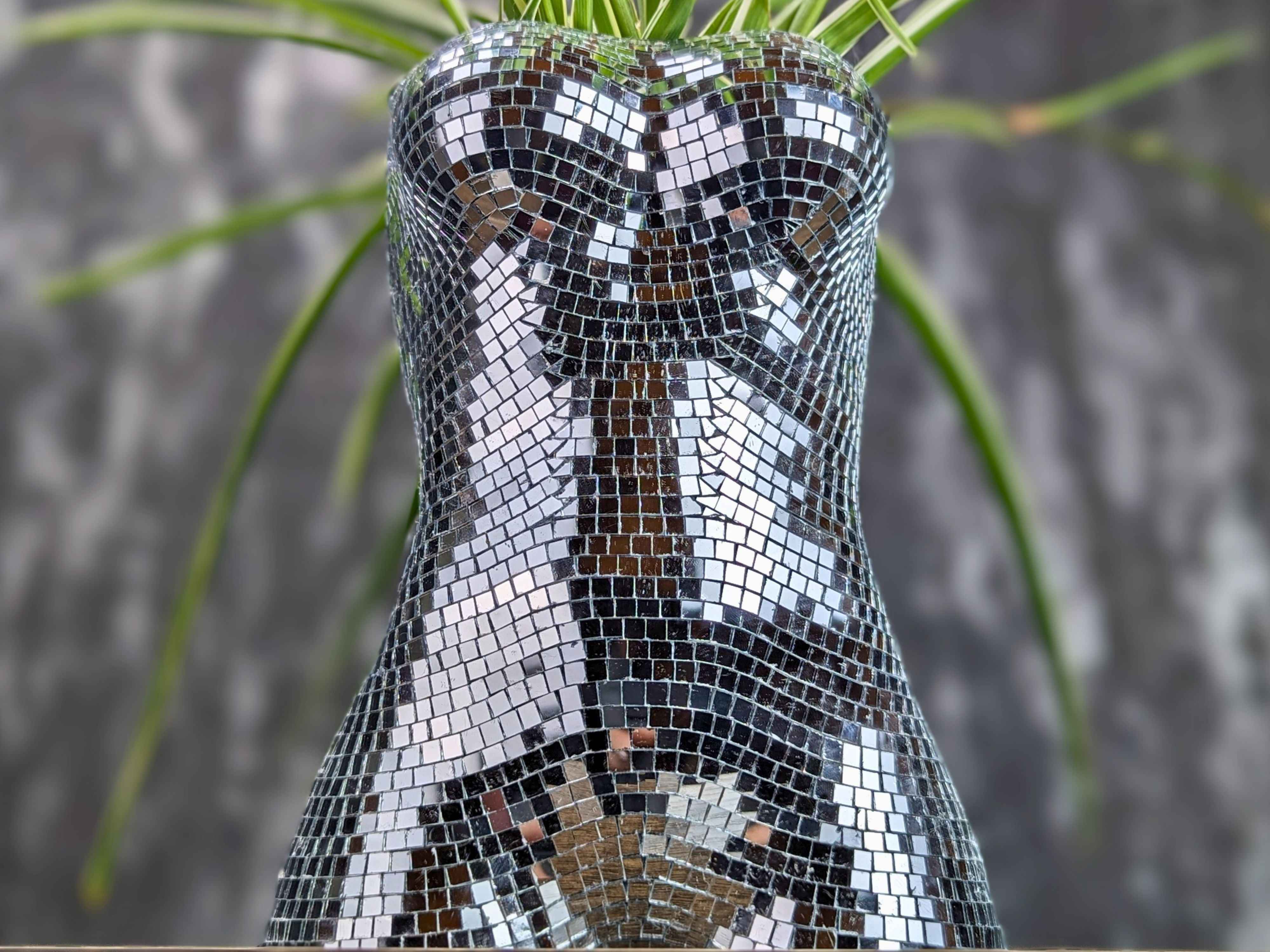 Glam Goddess Mirror Planter