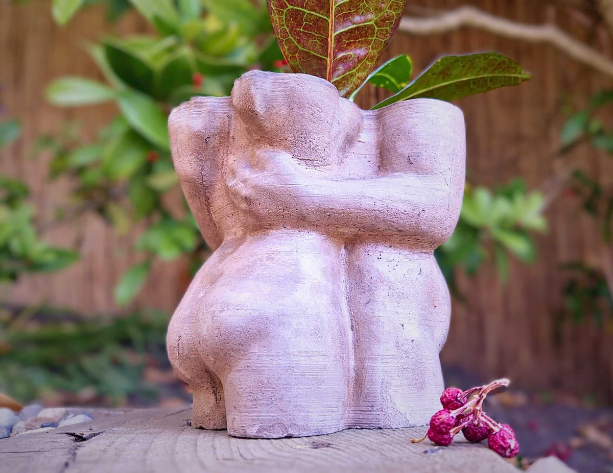 Romantic Planter - handcrafted decorative plant pot | Ripleys Nest