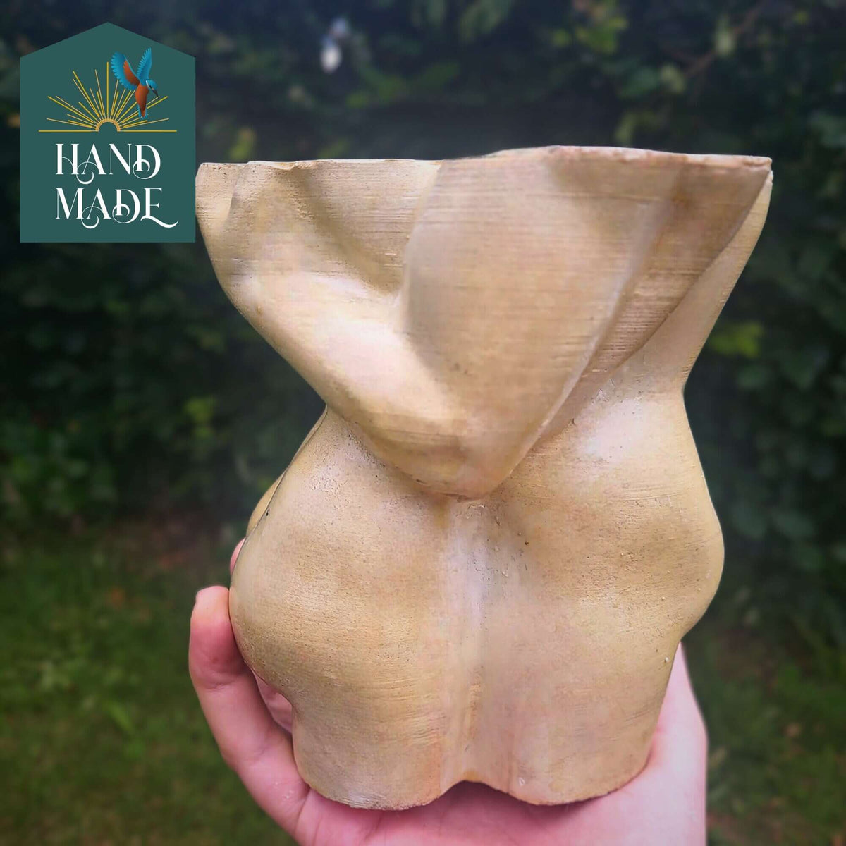 Romantic Planter drainage and base detail