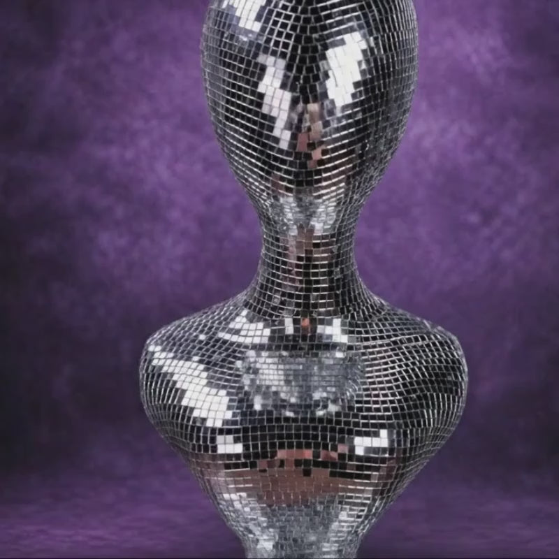 The Headliner disco mannequin bust product video