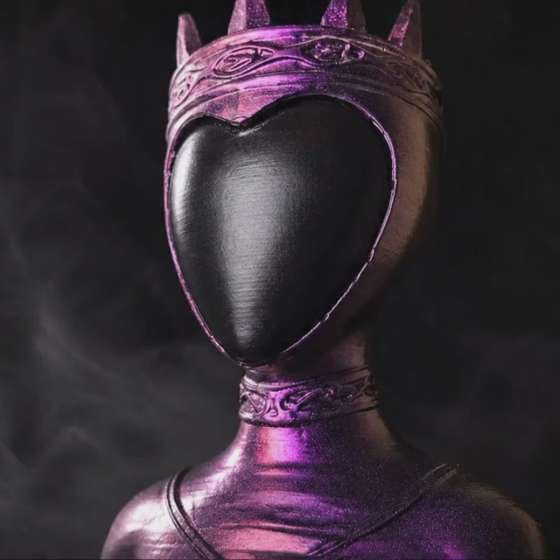 Queen and Oracle planter product video