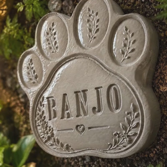 Personalised paw grave marker product video