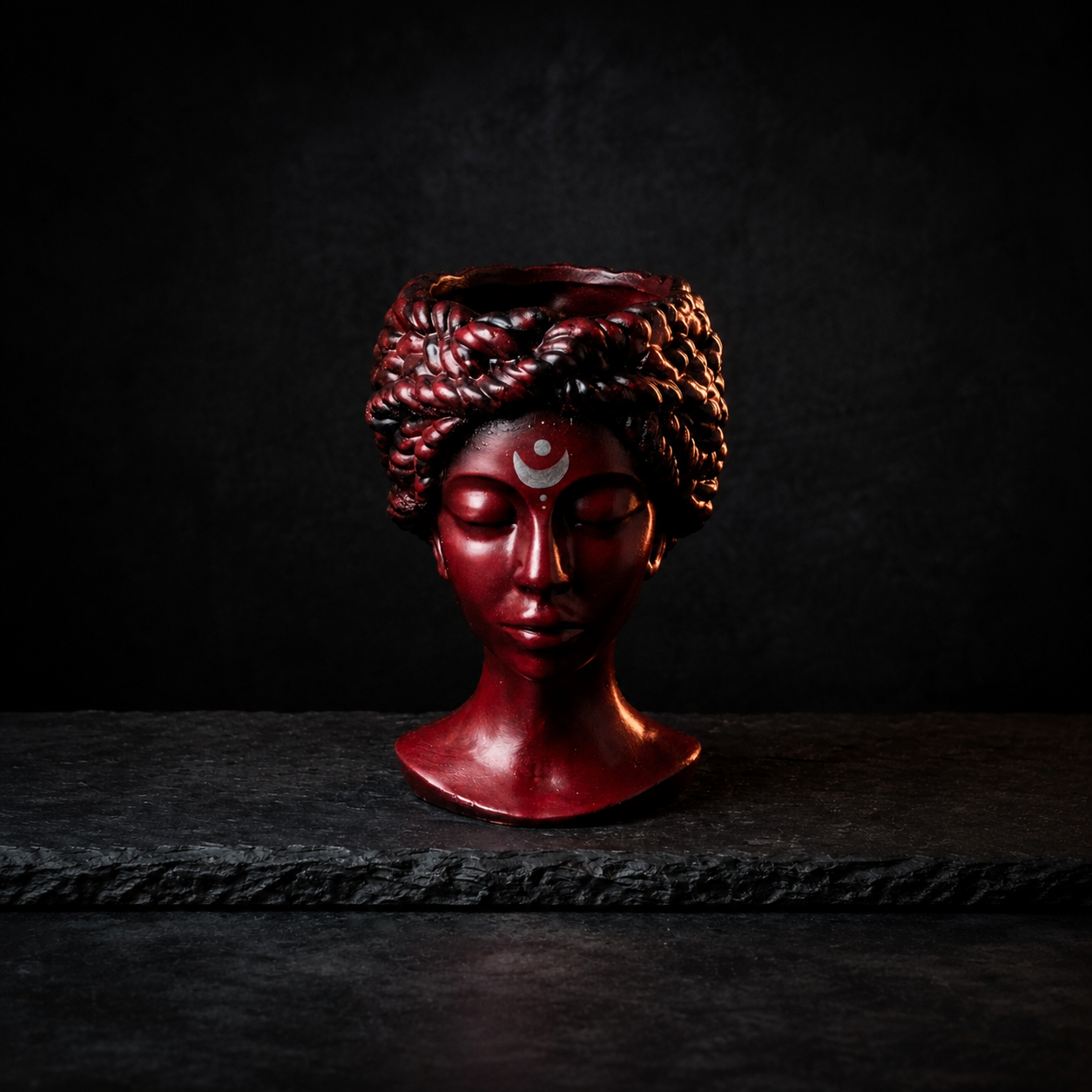 Blood Moon goddess bust planter — image 2