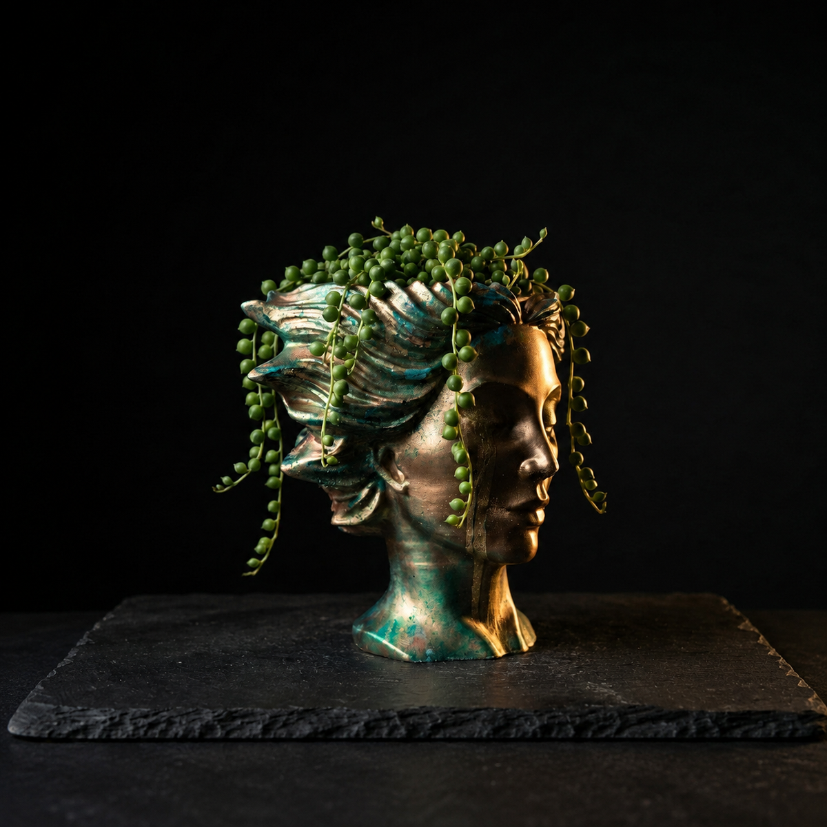 Gold face planter three quarter view