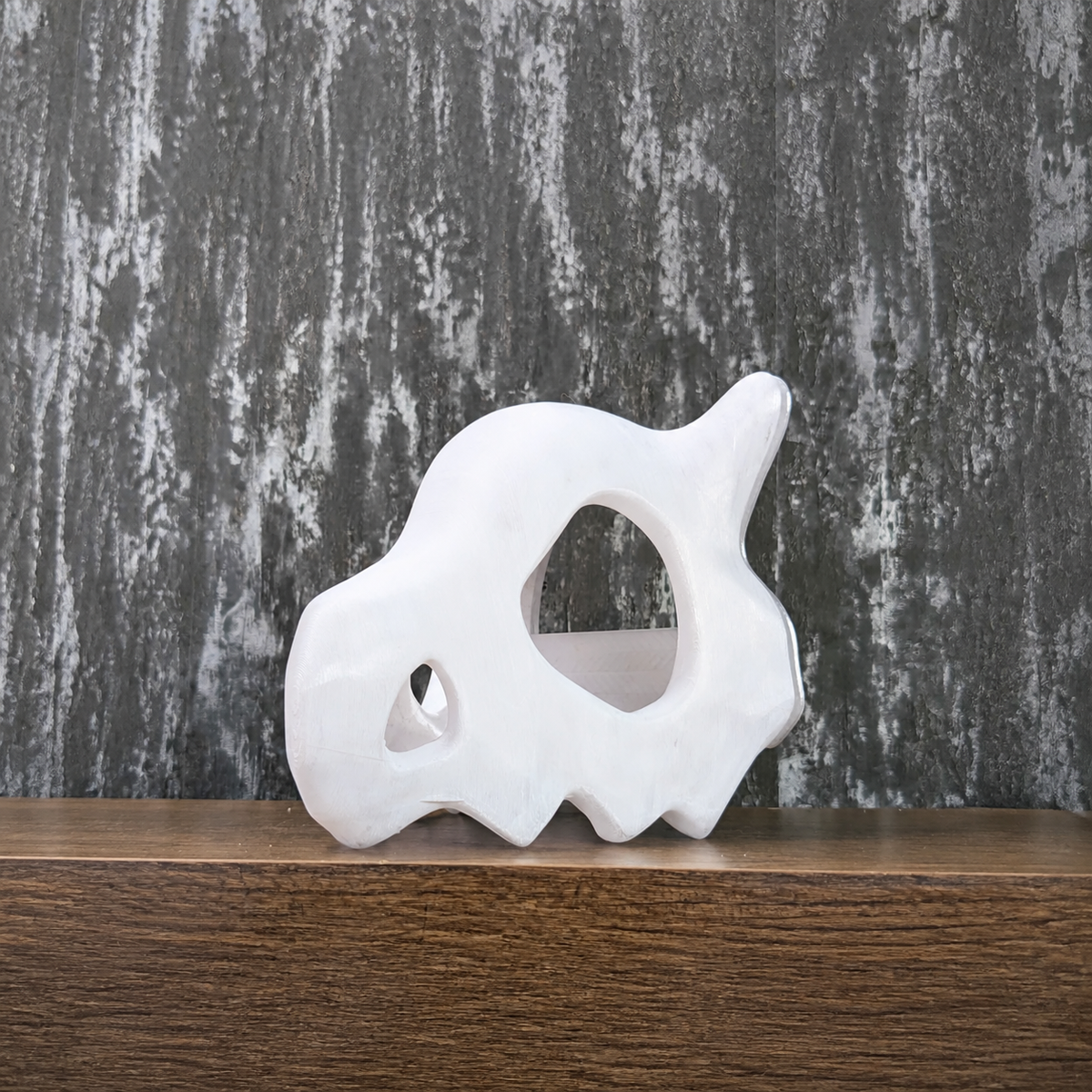 Gothic Skull Rat Hide & Hanging Nest: white skull hideout shown from the front