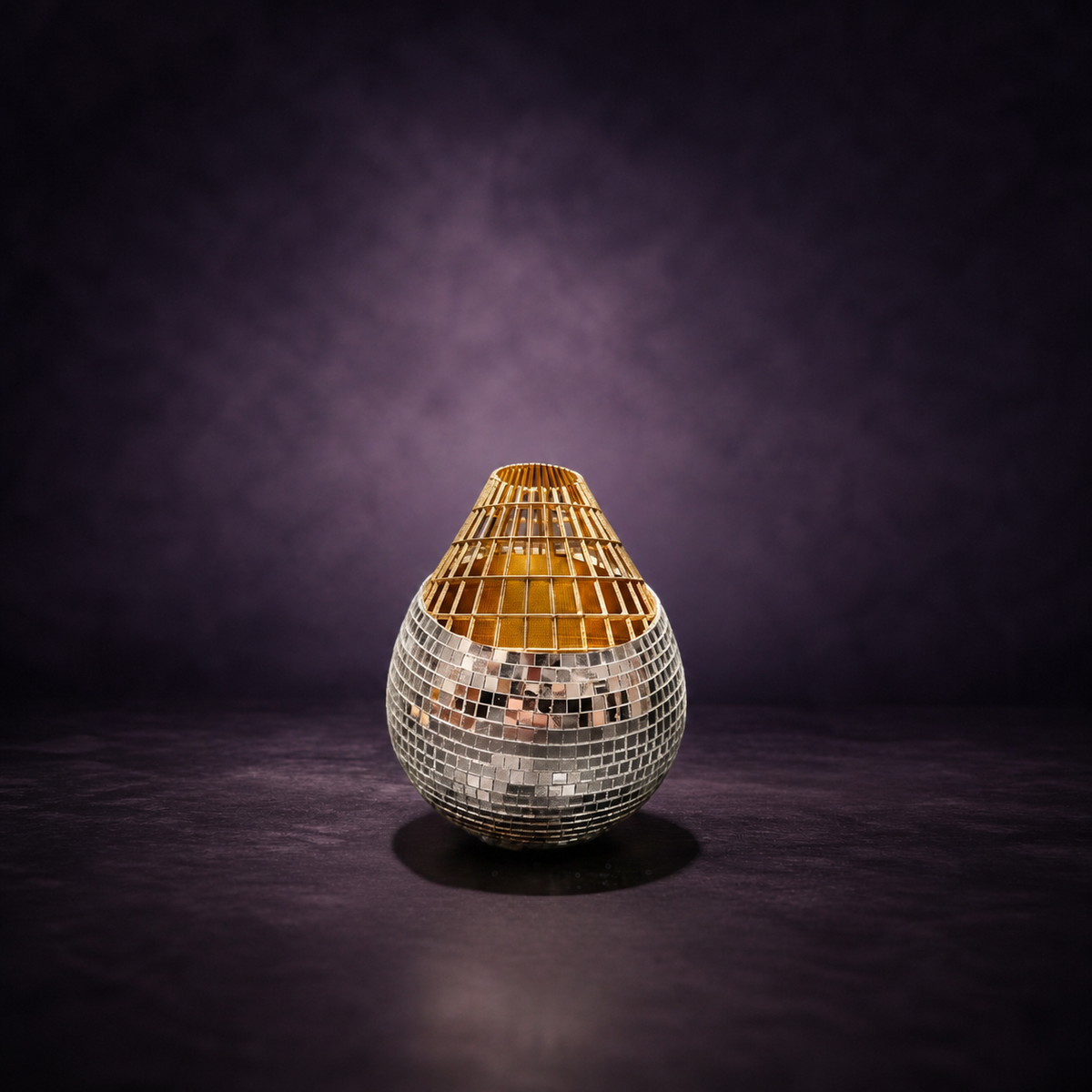 Mirror mosaic vase front view